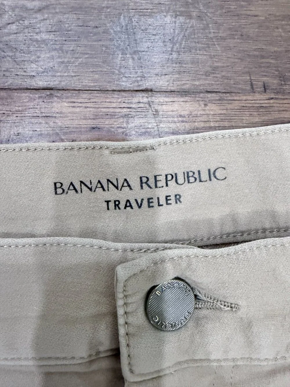 Banana Republic Traveler Skinny Khaki Pants Men’s 34x30 Stretch Cotton